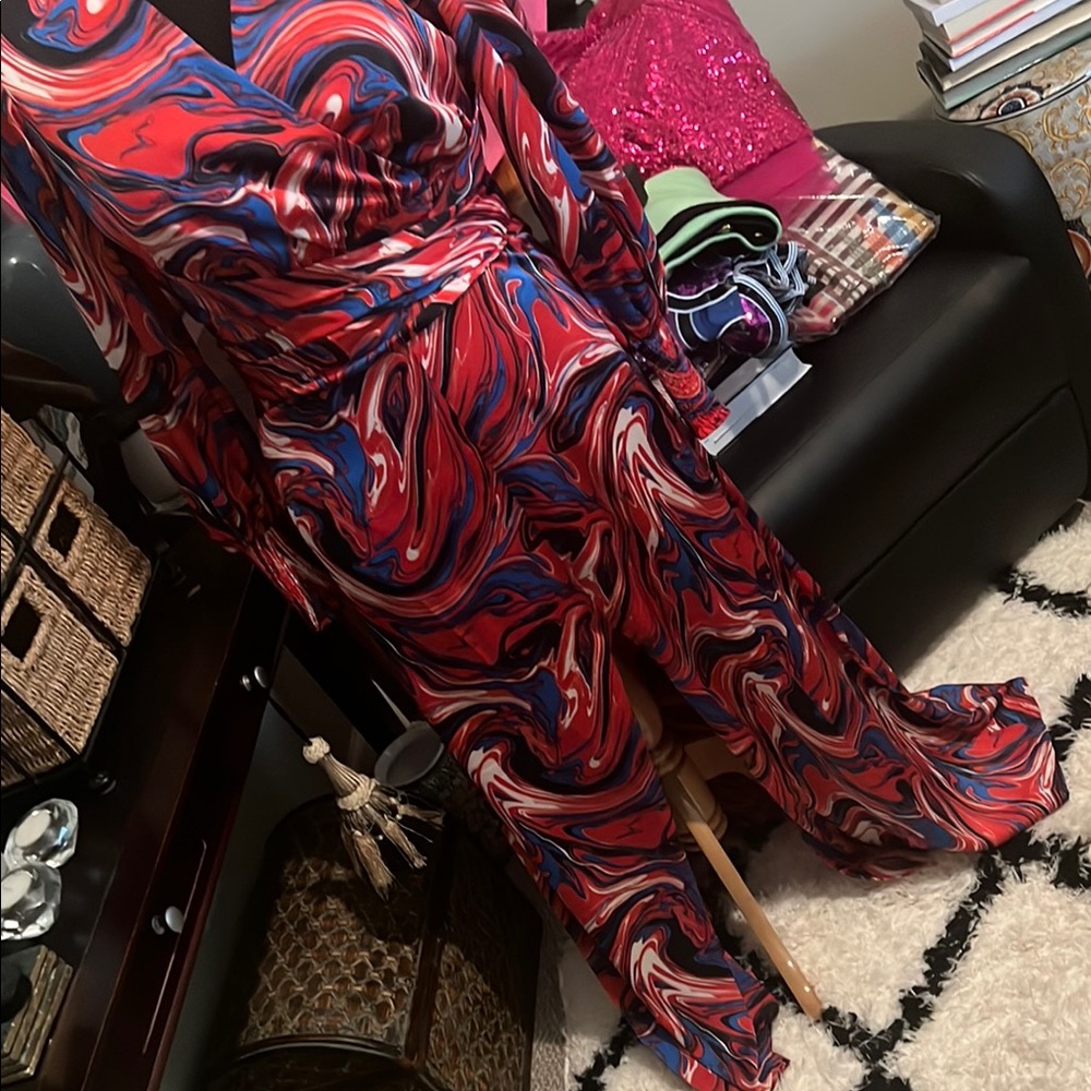 Elegant Multicolor Swirl Dress - Picture 10 of 10